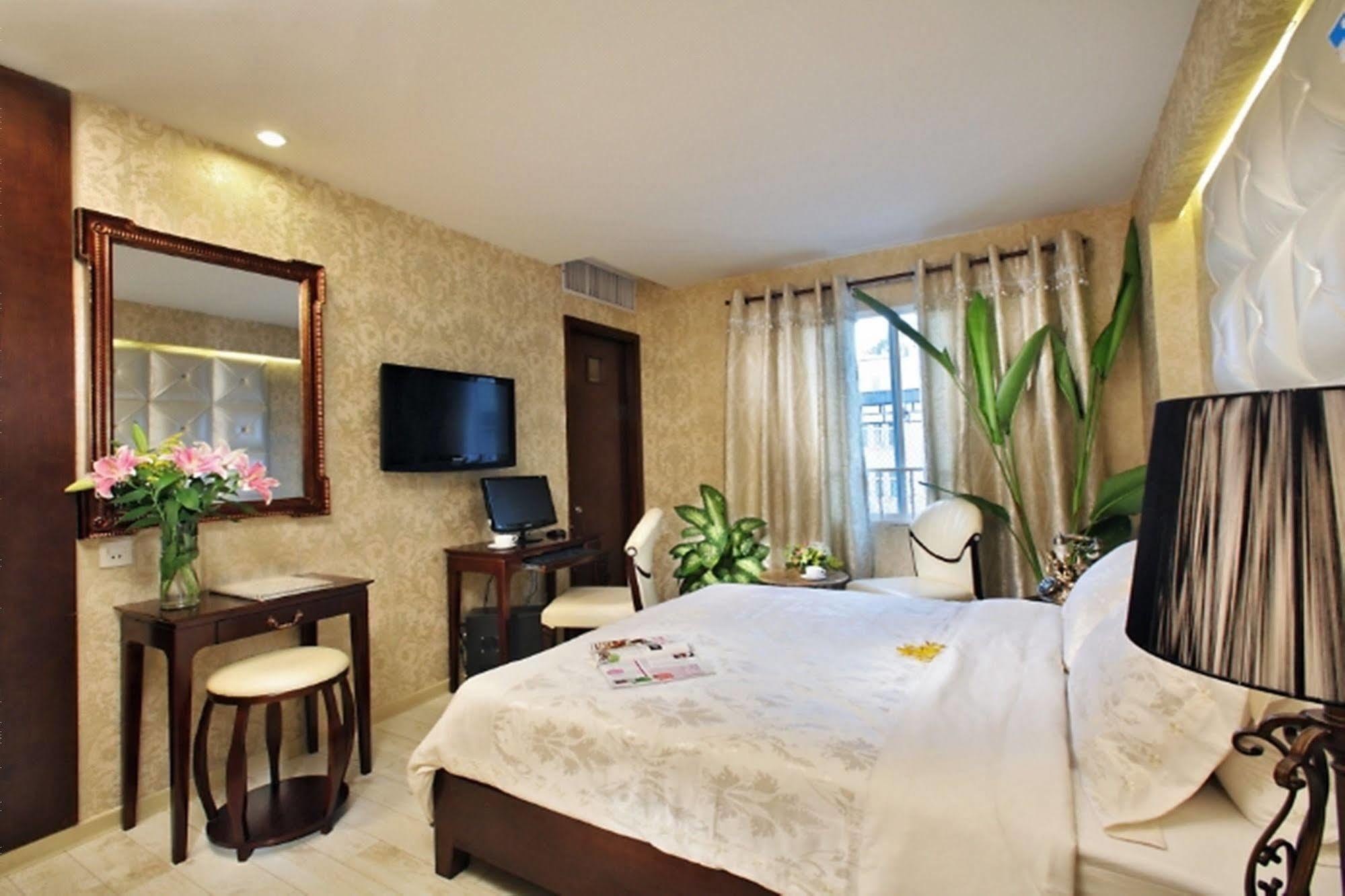 A&Em - The Petit Hotel Ho-Chi-Minh-Stadt Exterior foto